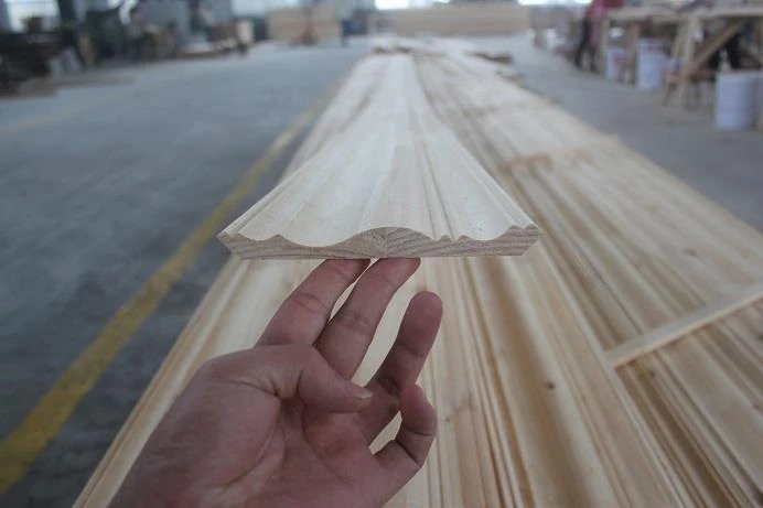 소나무 성형 원료 raw material of pine moulding